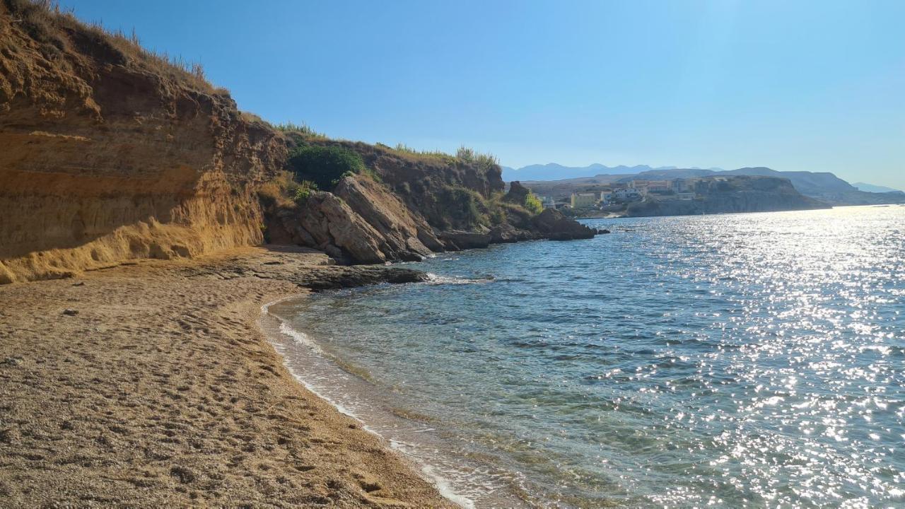 Hello Sunshine - Apartment On The Beach Zubovići Buitenkant foto